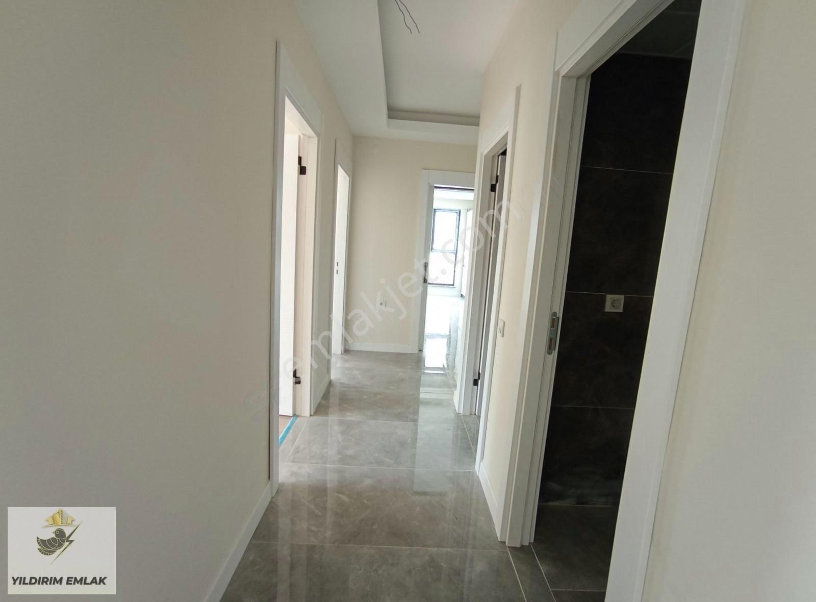 Yıldırım Emlak'tan Şentepede 3+1 Sıfır 5.kat Site İçi Daire - Görsel 2