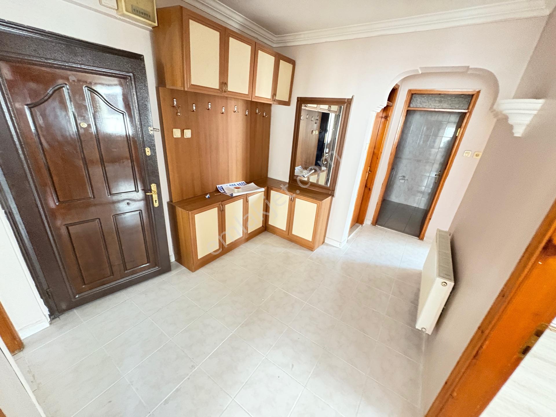 Marmara'dan Meyve Tabaklı Heykelde 2+1 Kiralık Daire - Görsel 3
