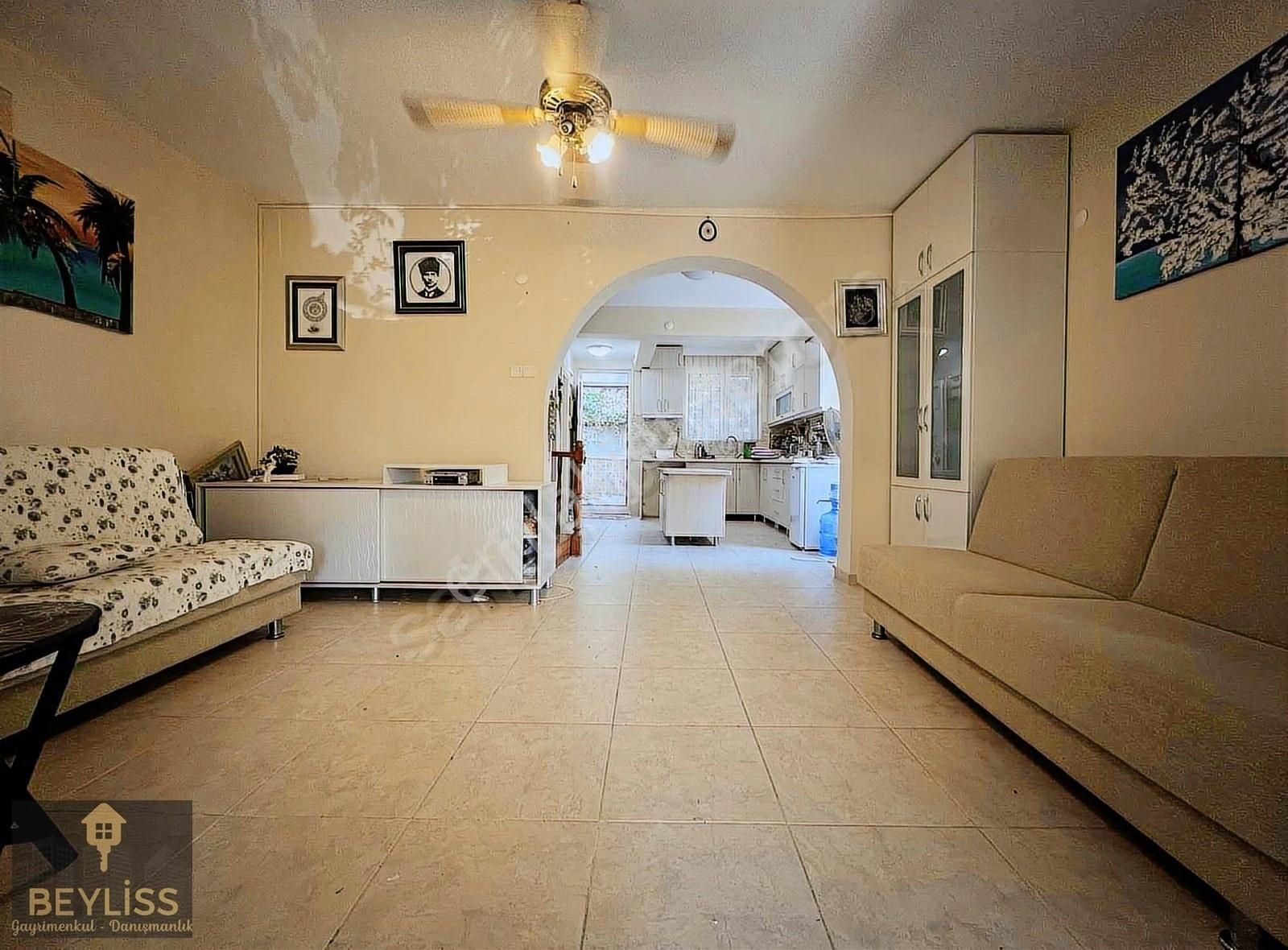 Levturda Satılık 3+1 Fırsat Villa - Görsel 13