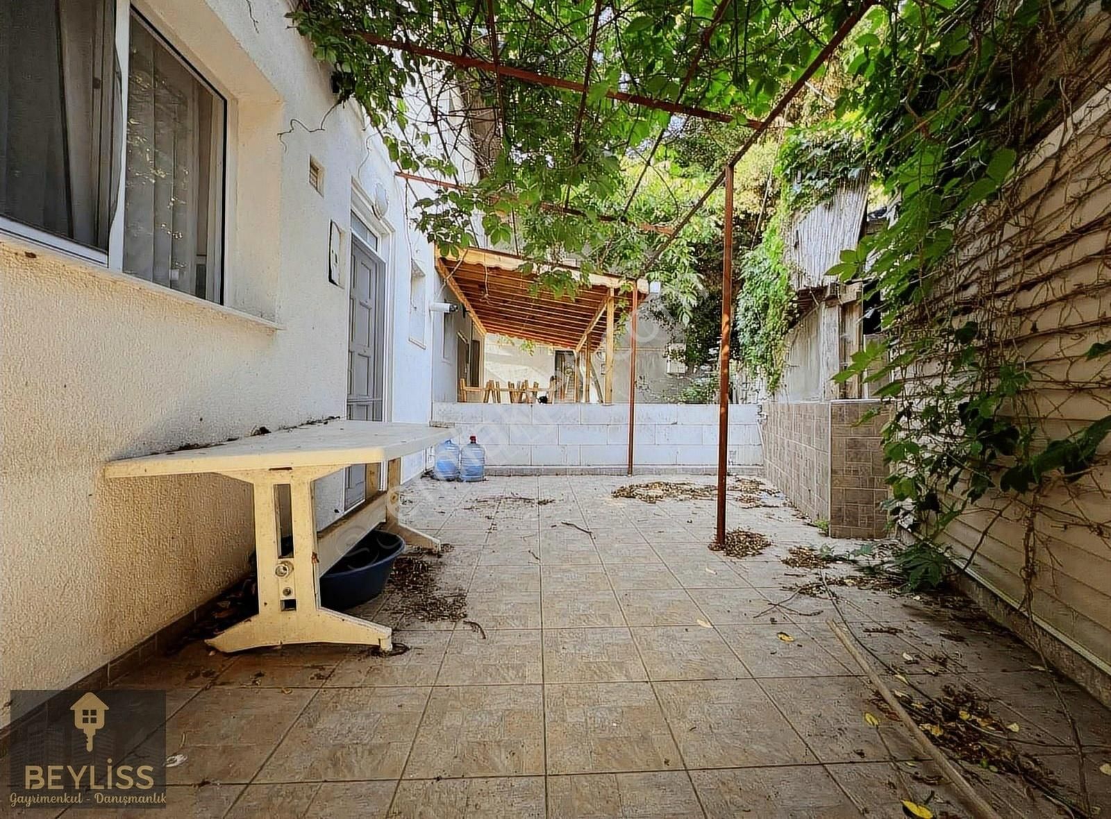 Levturda Satılık 3+1 Fırsat Villa - Görsel 12