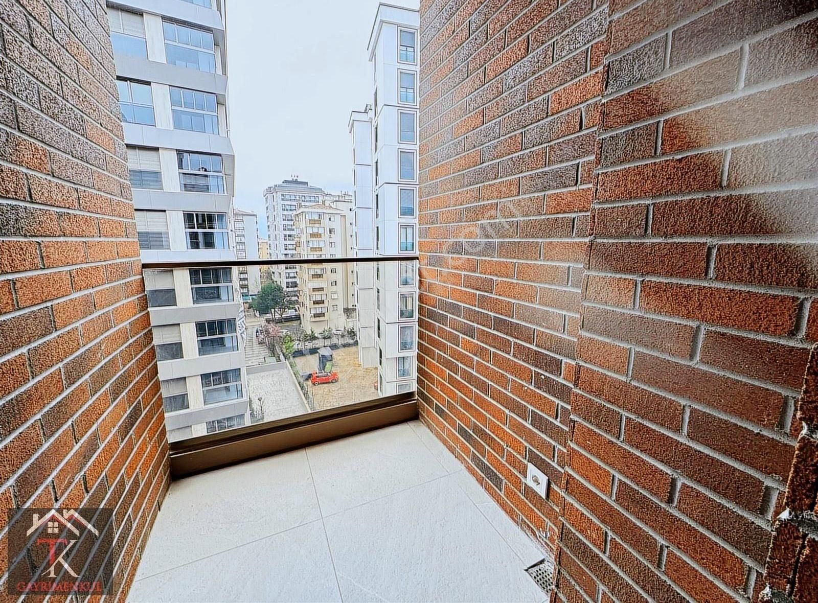 Tk'dan Bağdat Cad Paralelinde Geniş Balkonlu 100m2 2+1 Daire - Görsel 3