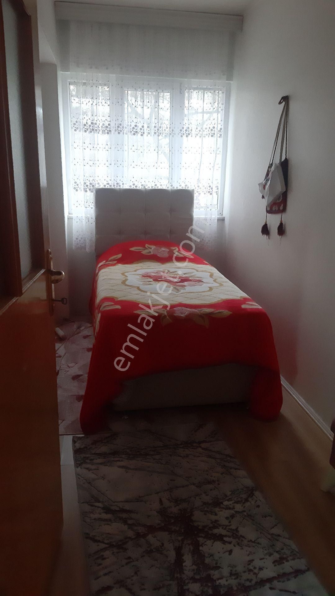 Akpınar Mh.de 3 Tane 3+1 Olan 3 Katlı Bina Müstakil Ev - Görsel 8