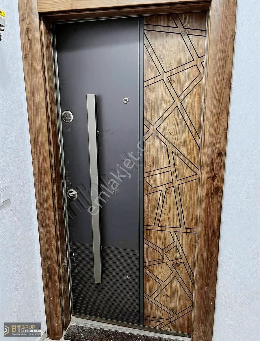 Bt Grup Gayrimenkulden Ana Cadde Üzerinde Dubleks Daire