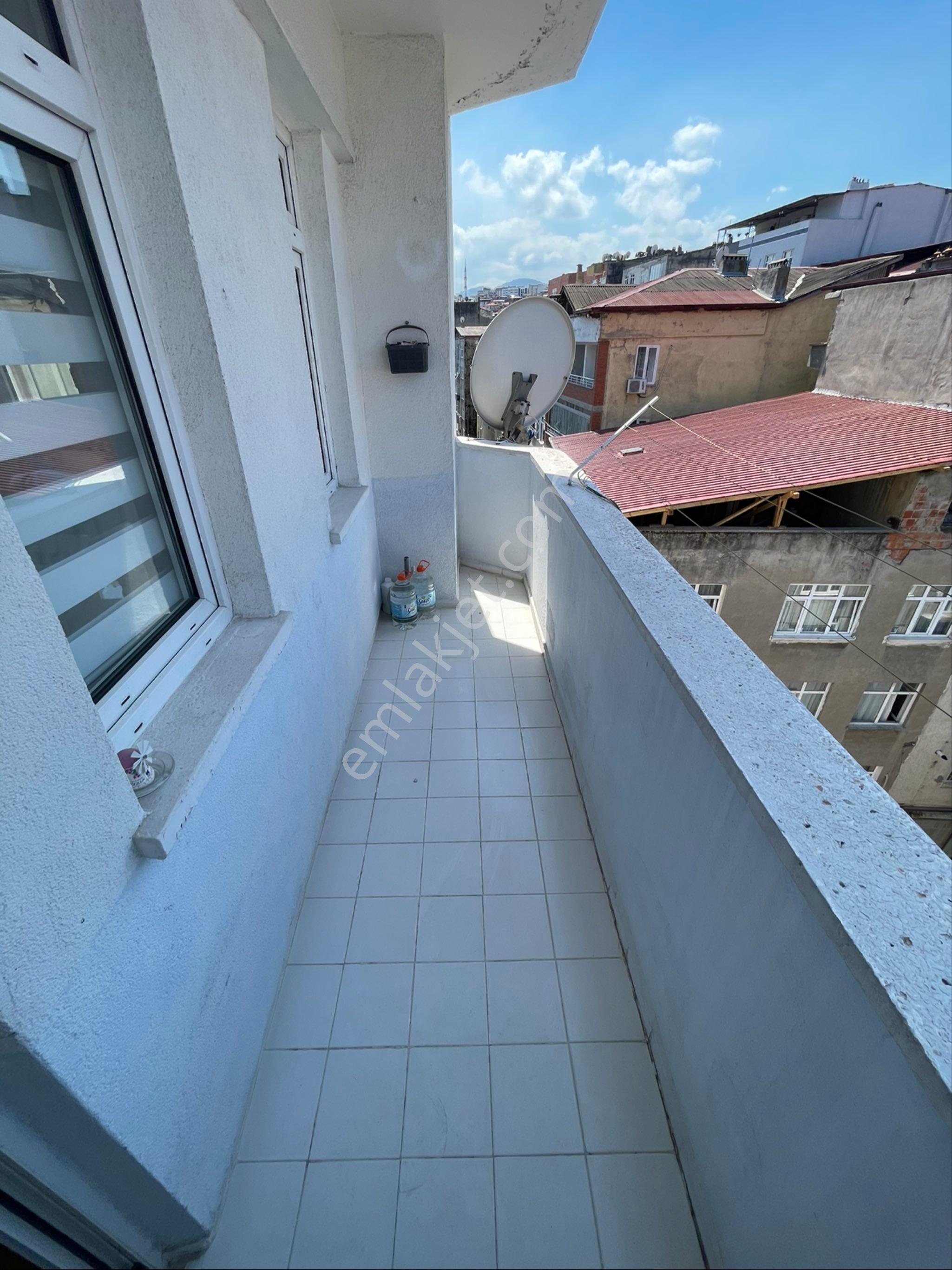 Evim-nur’dan Reşadiye Mah 3+1 110 M2 5.kat Kilerli Asansörlü Doğalgazlı Daire - Görsel 24