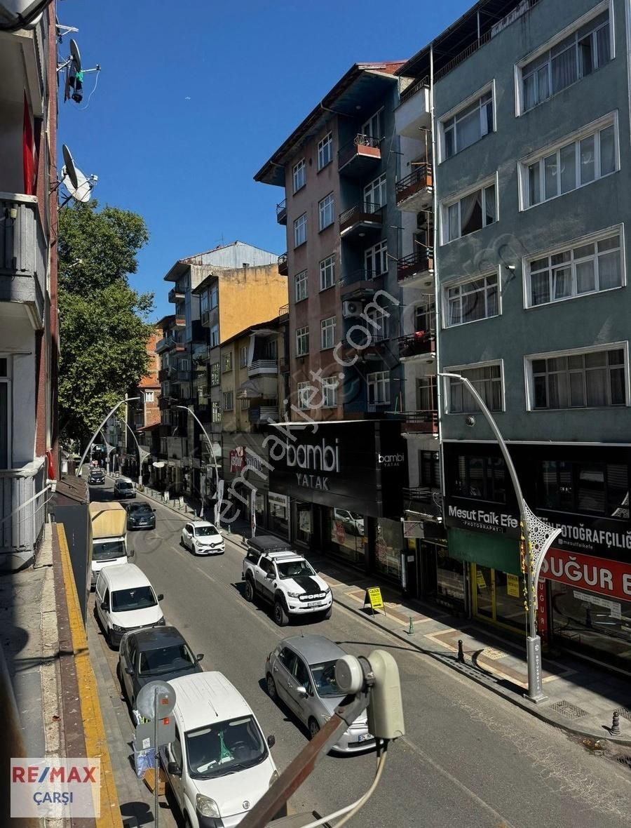 Remax Çarşıdan İnönü Caddesinde 2+1 Kiralık Daire