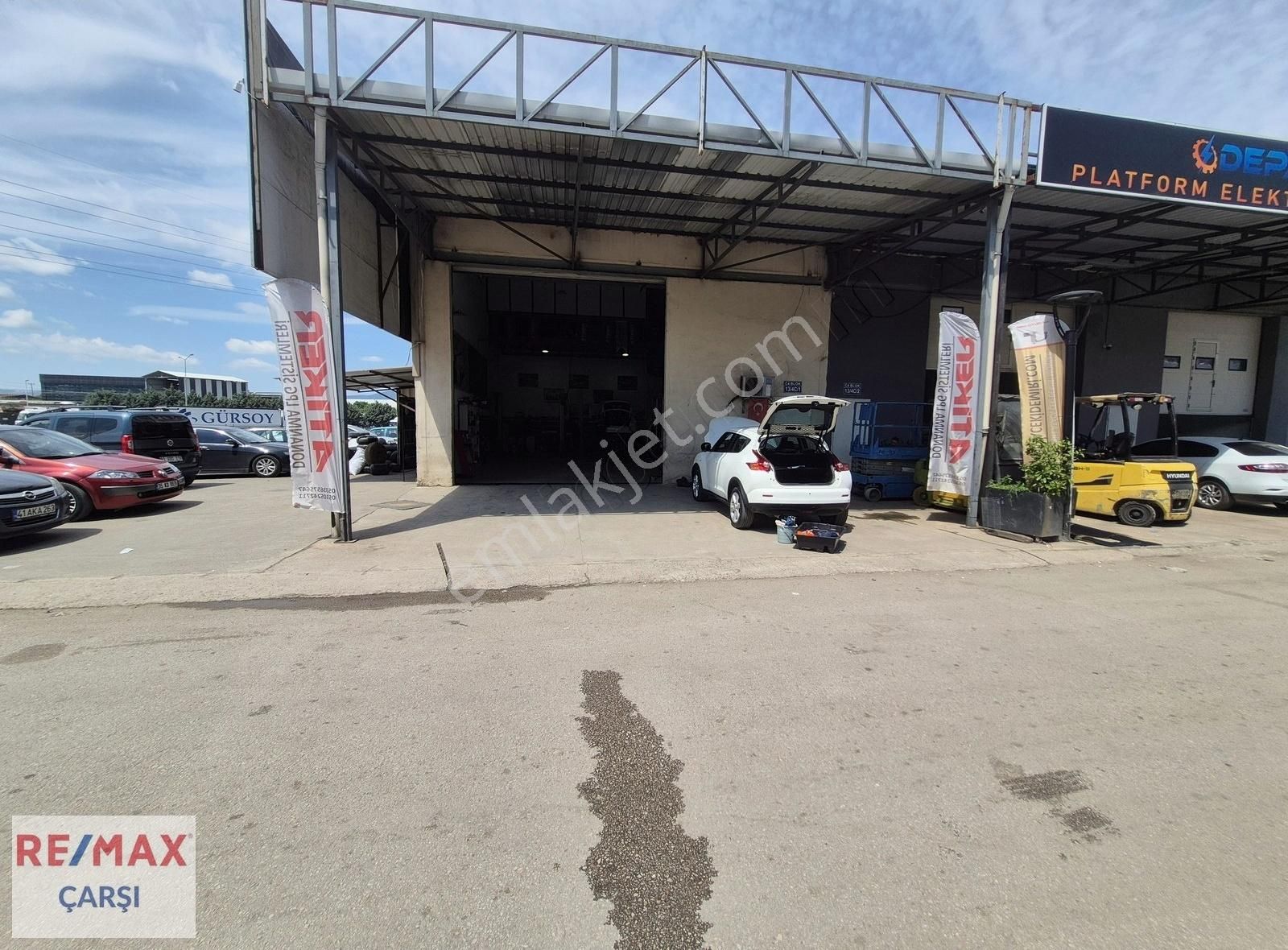 Remax Çarşı'dan Gölcük Sanayii Sitesinde 180 M2 Satılık Dükkan - Görsel 6