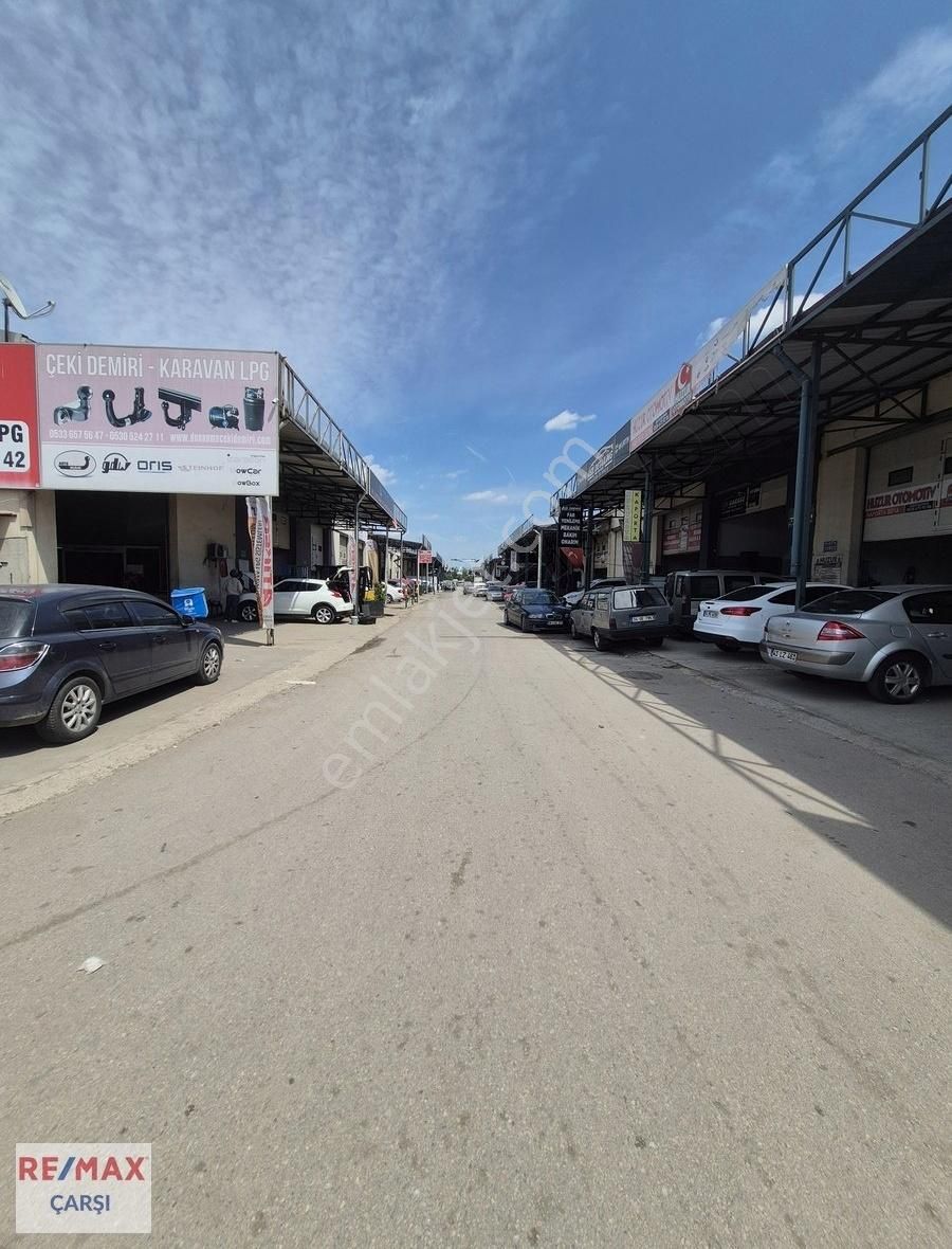 Remax Çarşı'dan Gölcük Sanayii Sitesinde 180 M2 Satılık Dükkan - Görsel 3