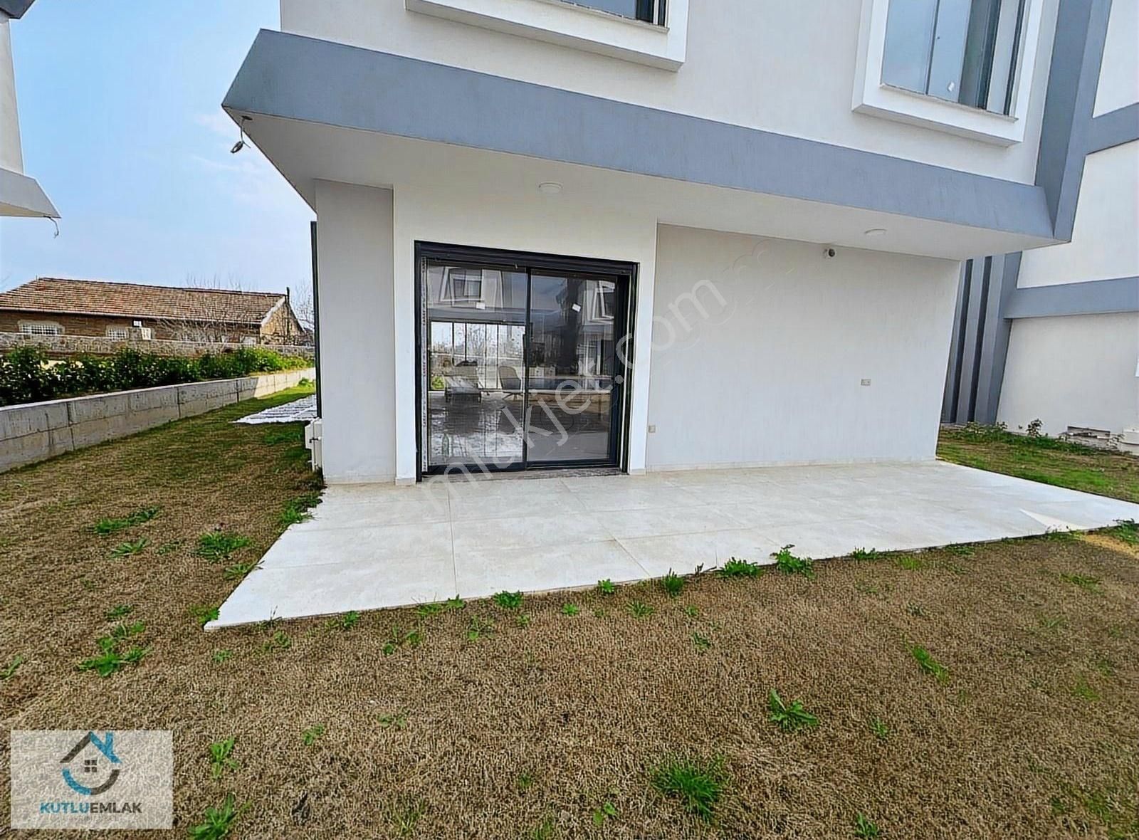 Nazilli'nin En Güzel Semtinde Muazzam Villa