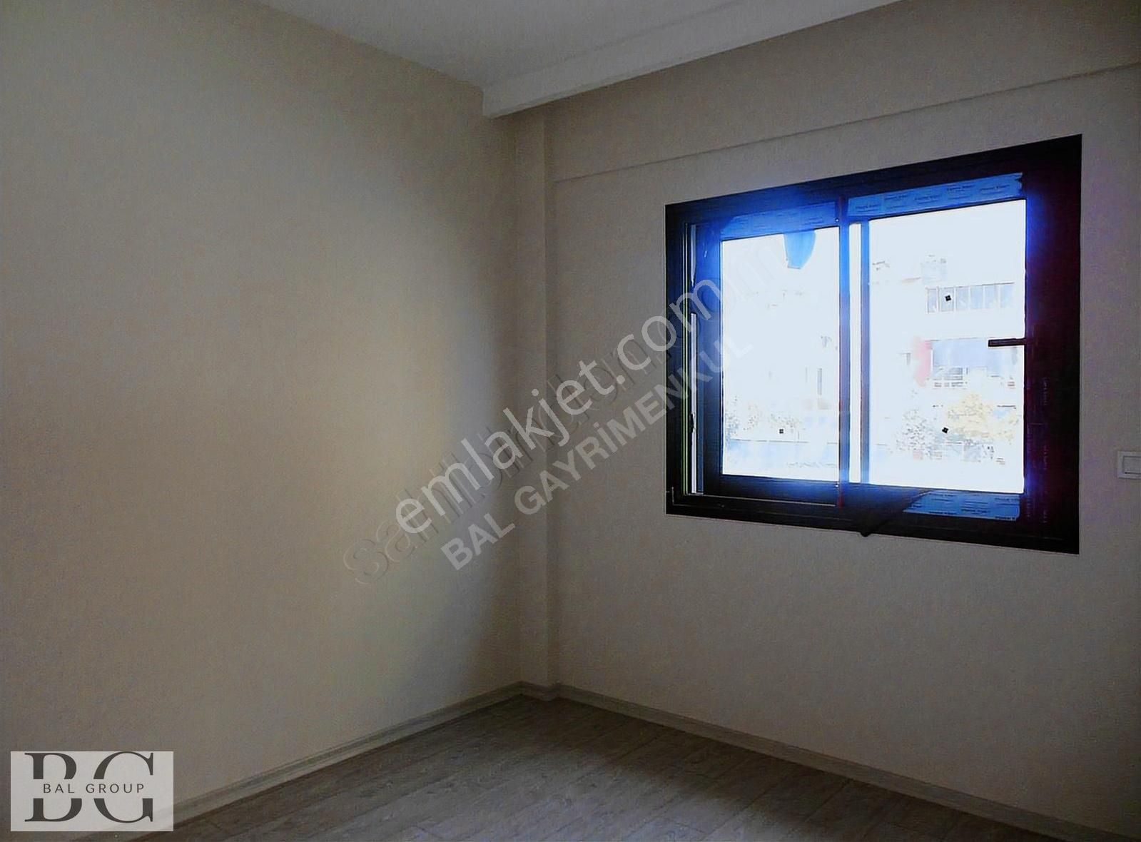 Bal Gayrimenkul -cüneytbeyde Merkezi Konumda Şık Malzemeli Villa - Görsel 6