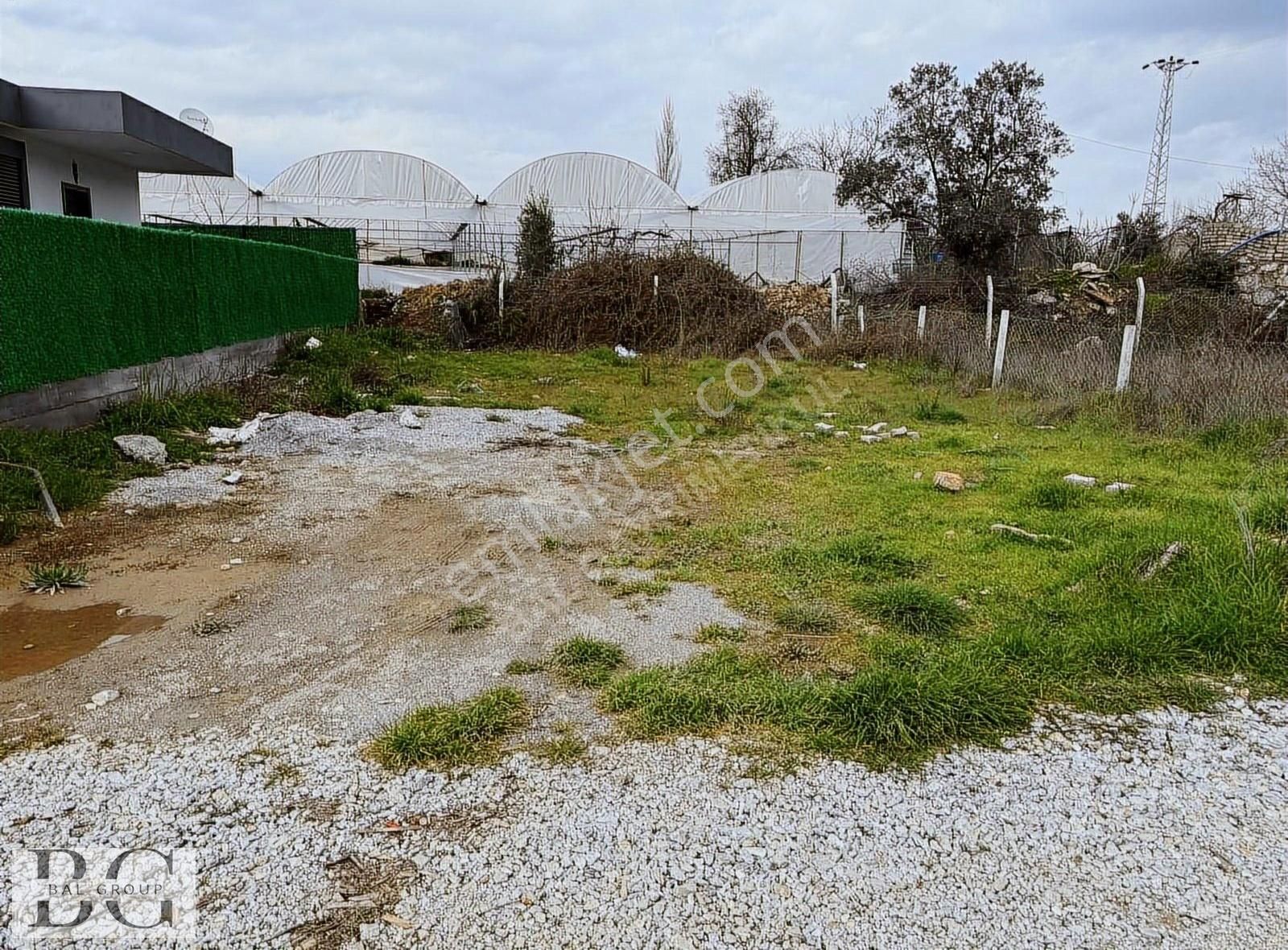 Bal Gayrimenkul - Yeniköyde Harika Konumda Yola Cepheli Bahçe - Görsel 12