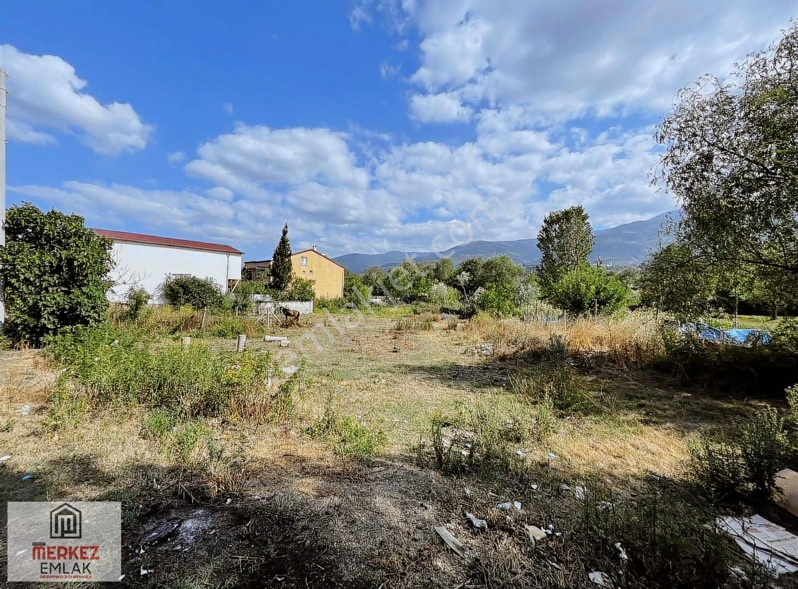 Kartepe Acısu Mahallesin'de Satılık 404 M2 Arsa