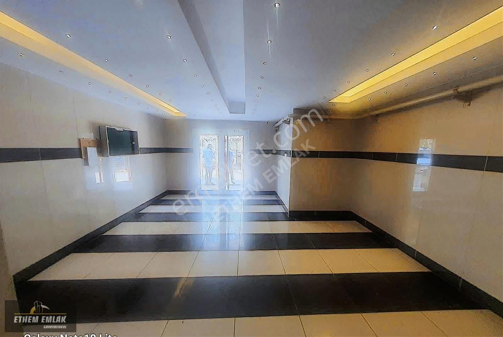 Fırsat Dairesi 4+1 Kaçmaz Fiyata Bulvar Üstü - Görsel 9