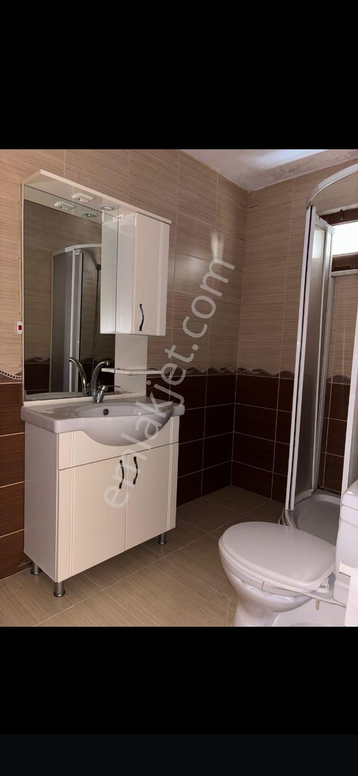 Ümraniye Armağanevler Önü Acık Giriş Kat 2 +1 Kiralık Daire Ev Metro Yürüme Mesafesi Temiz Daire - Görsel 4