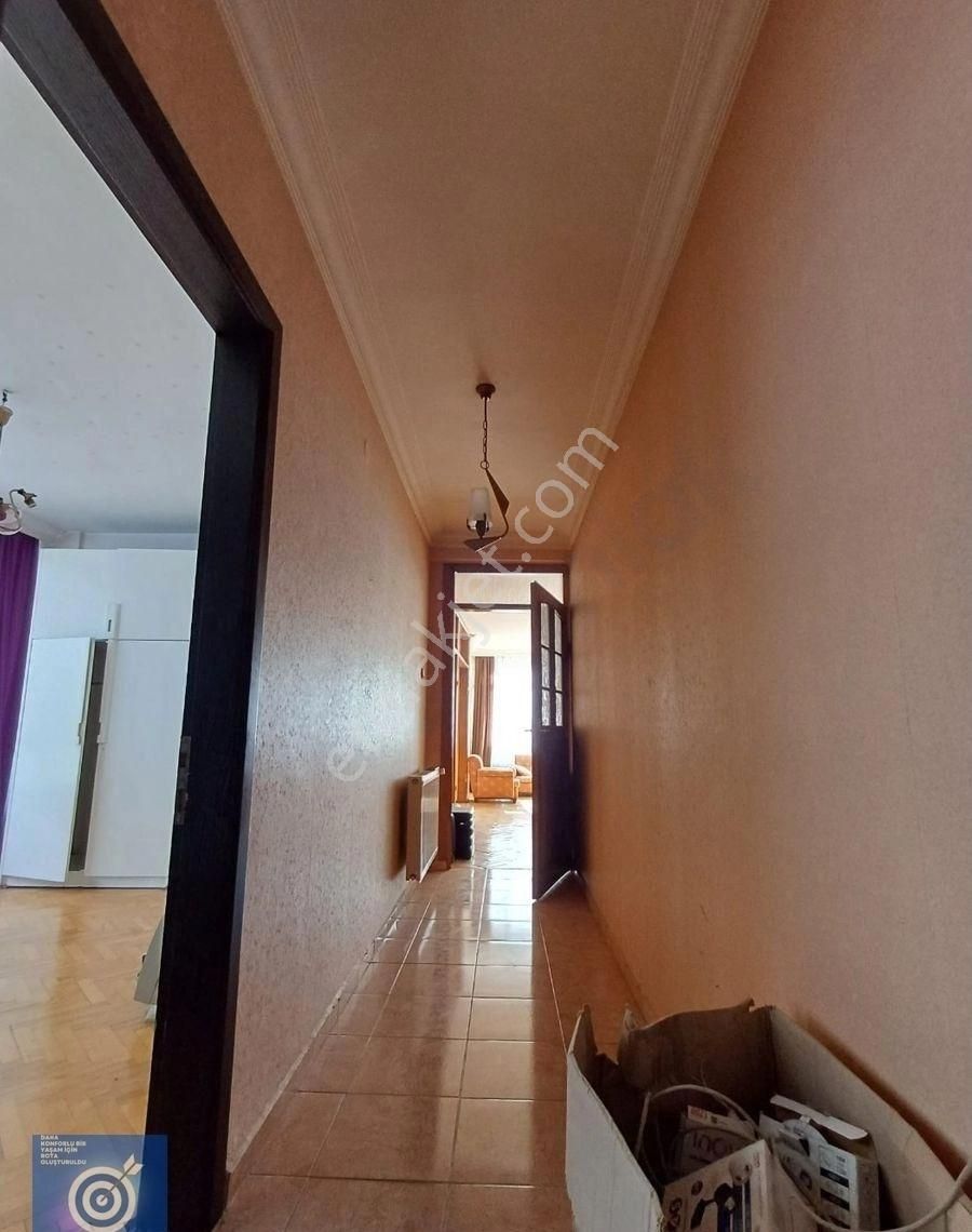 Sezgin Aslan'dan Çiftlik Caddesine Cephe Kiralık Daire
