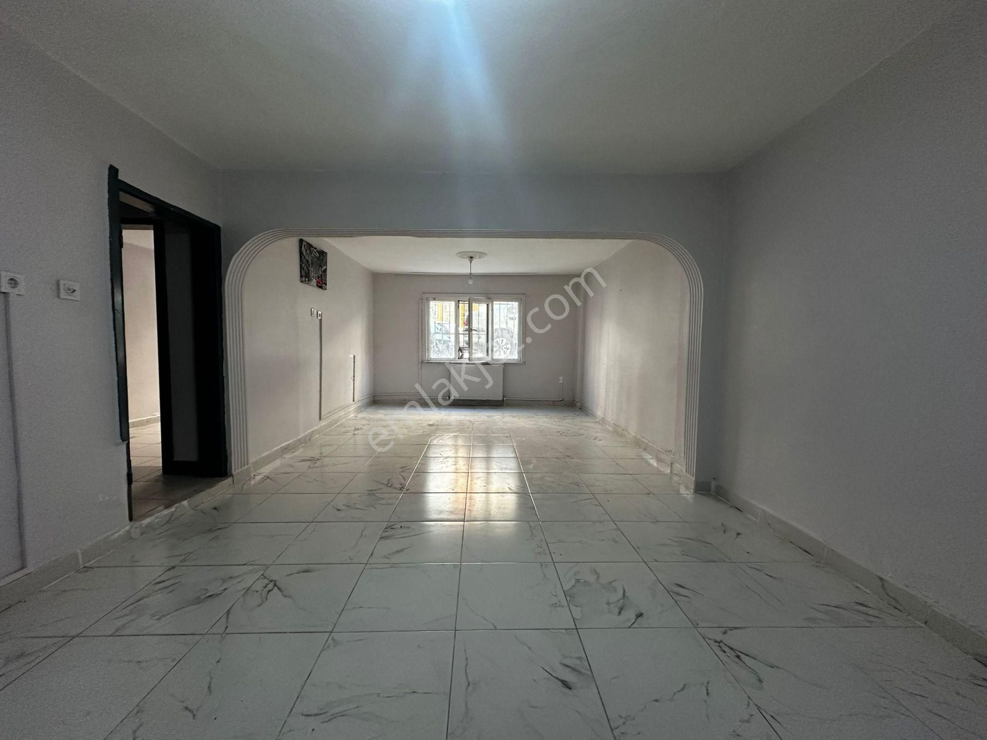 Türkiye Emlak Fatih Mah 2+1 Kiralık 90m2 Düz Giriş Daire