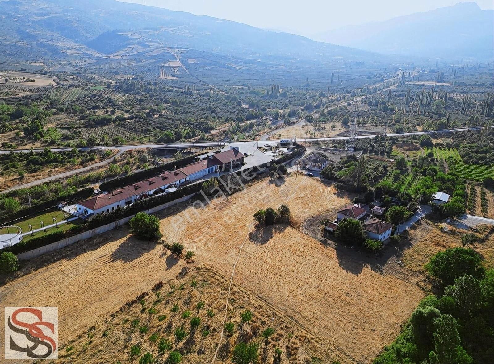 Geyve Eşme Mahallesi Muhteşem Konumda Yatırımlık 2.535 M² Tarla - Görsel 15