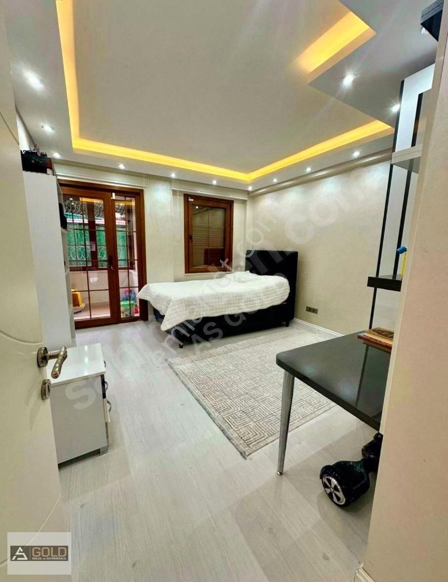 Bahçeşehir Boğazköy'de Satılık 5+2 Müstakil Bahçeli Villa - Görsel 10