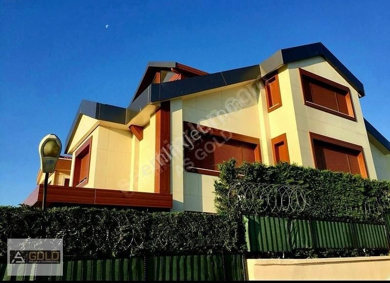 Bahçeşehir Boğazköy'de Satılık 5+2 Müstakil Bahçeli Villa - Görsel 15