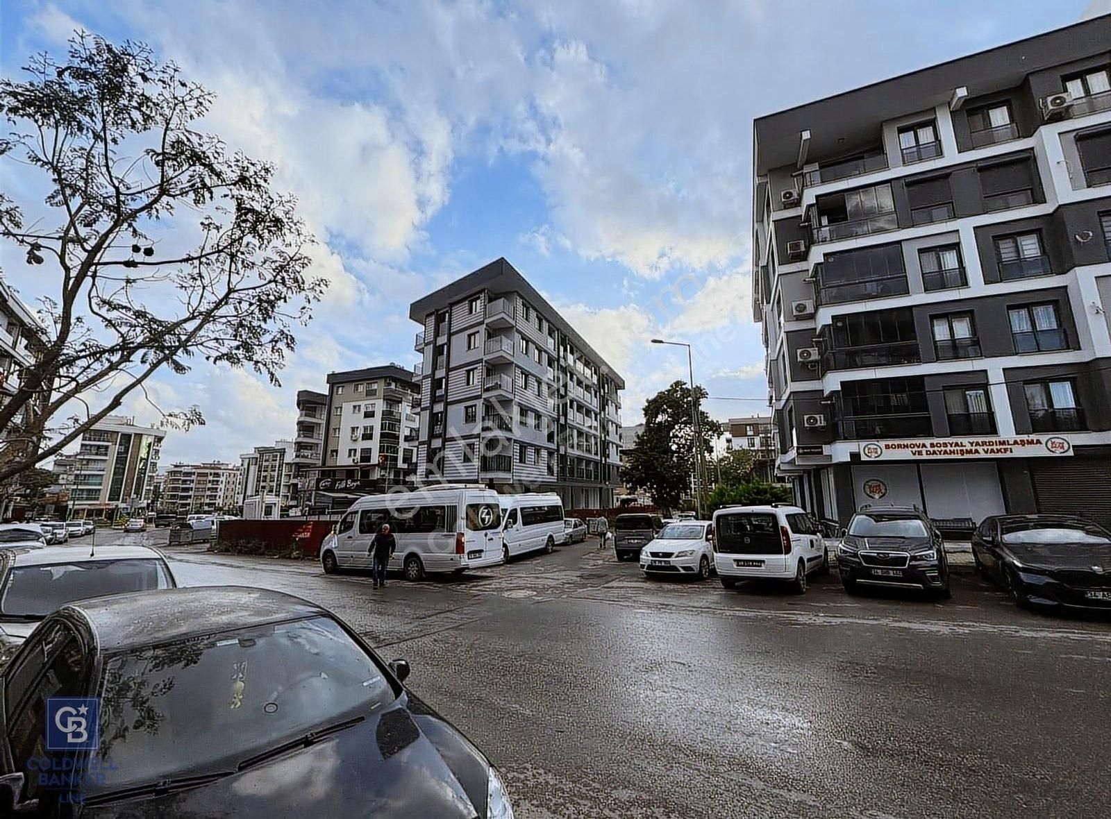 Fırat Günnaroğlu'ndan Satılık 2+1 Daire Erzene Mh