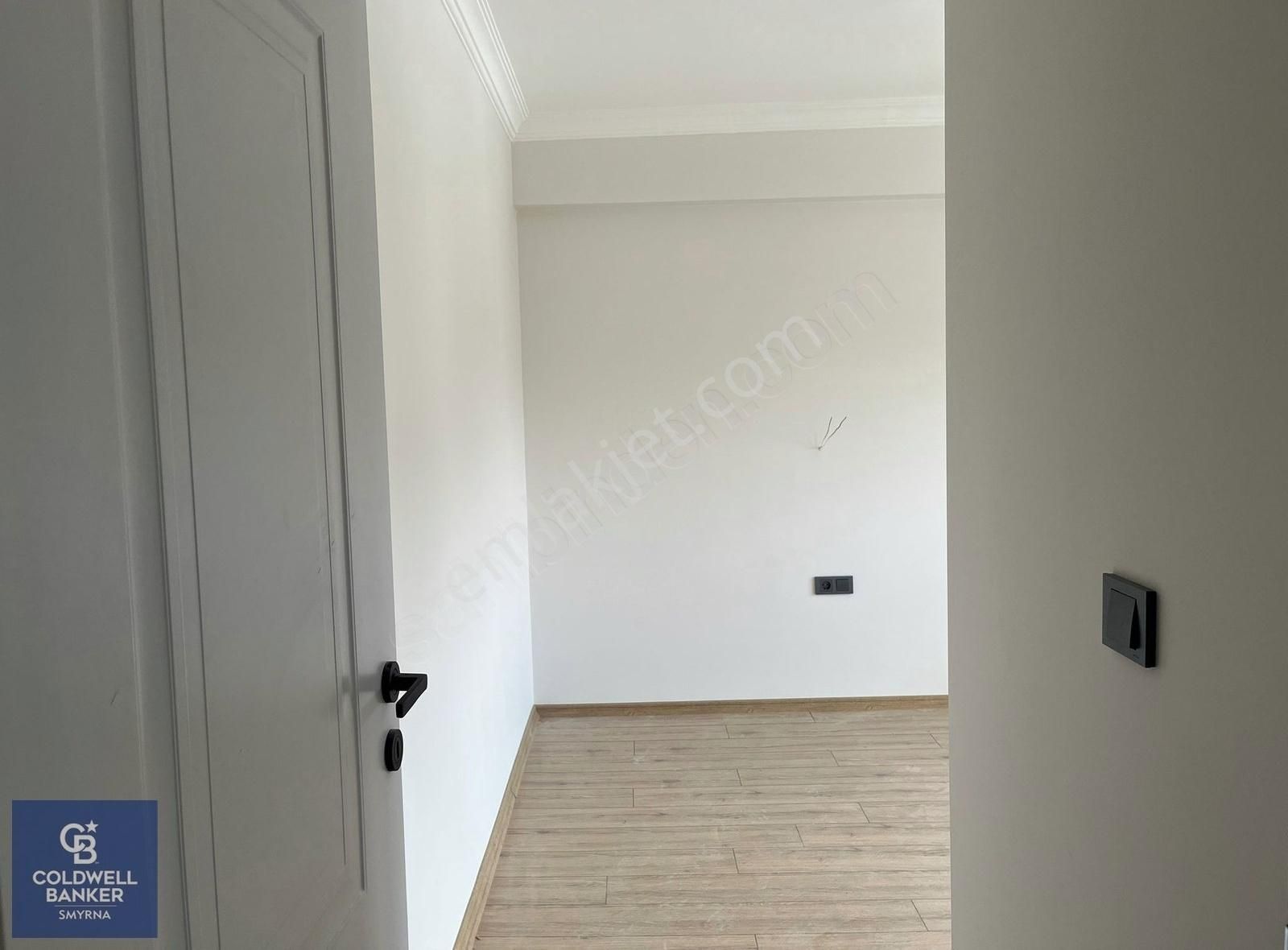 Üçkuyular'da Sıfır Geniş 2+1 Satılık Daire - Görsel 11