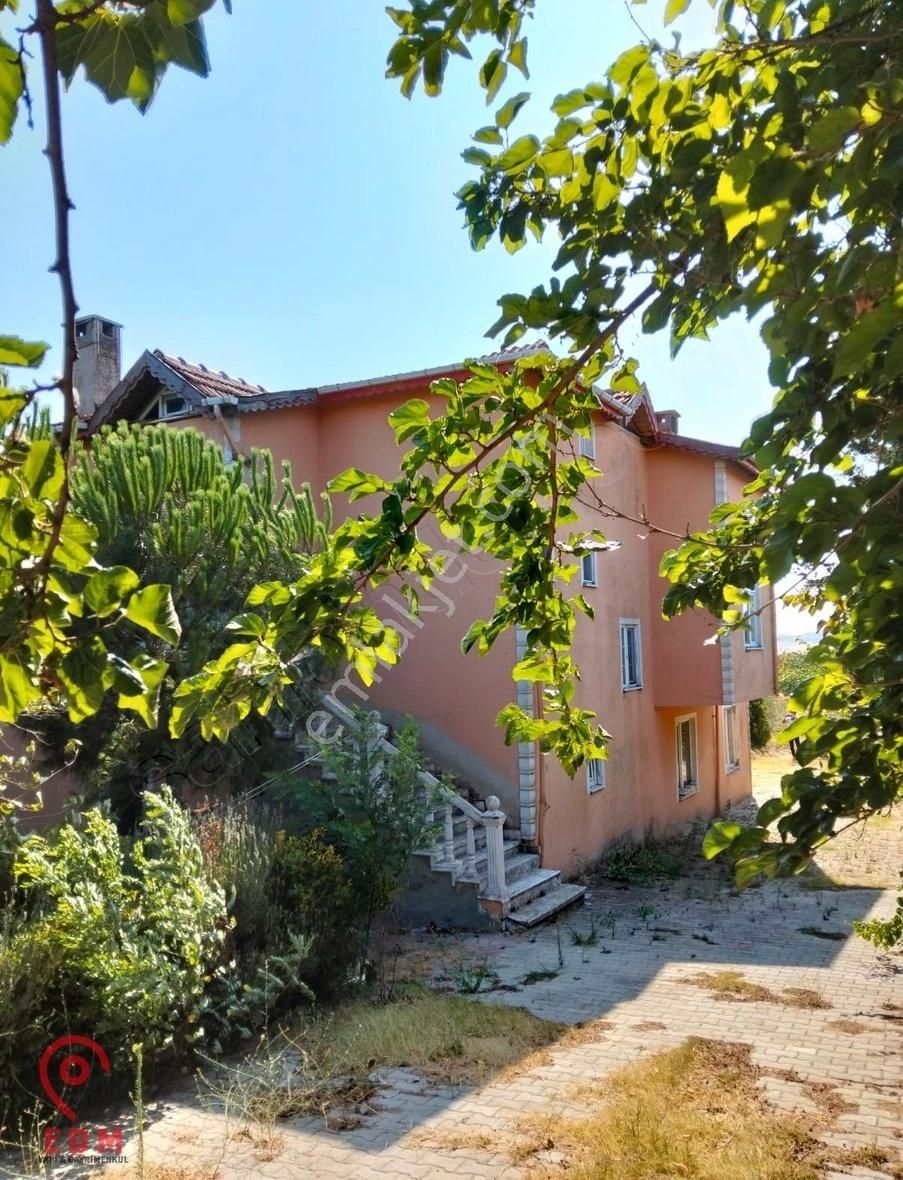 Silivri De 5 Dönüm Arazi İçinde Satılık 3 Katlı Müstakil Ev - Görsel 13