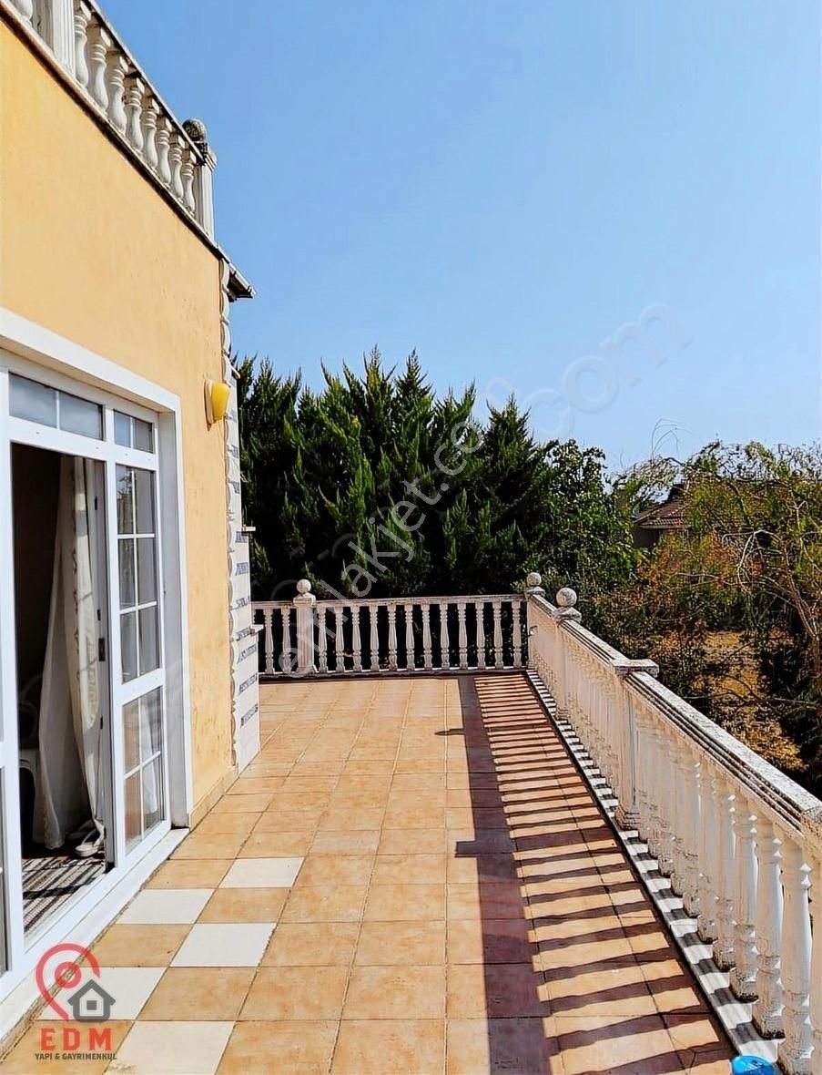 Silivri De 5 Dönüm Arazi İçinde Satılık 3 Katlı Müstakil Ev - Görsel 10