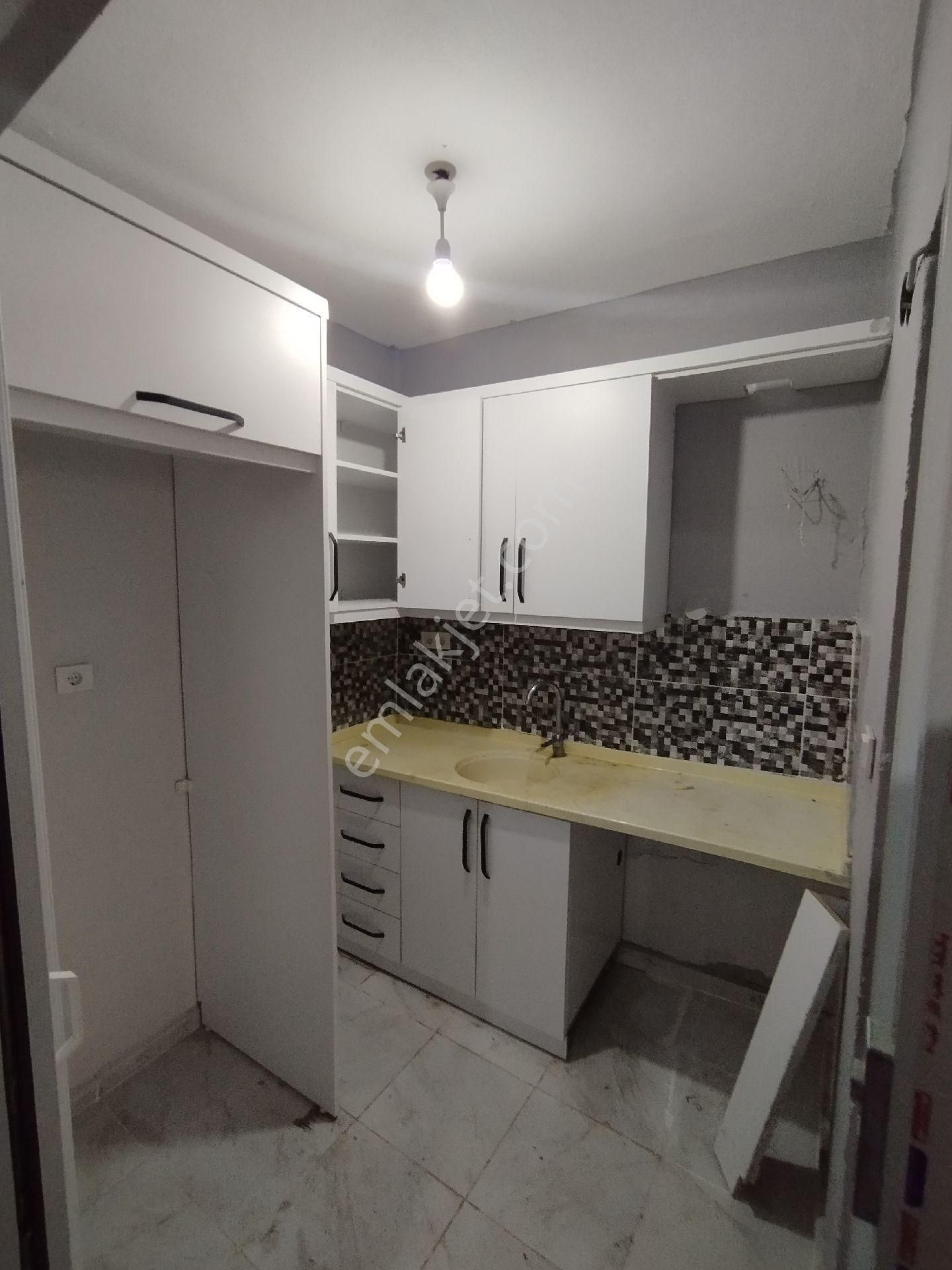 Aydın Söke Konak Mah Zemin Kat 2+1 Kapalı Mutfak Satılık Daire - Görsel 3