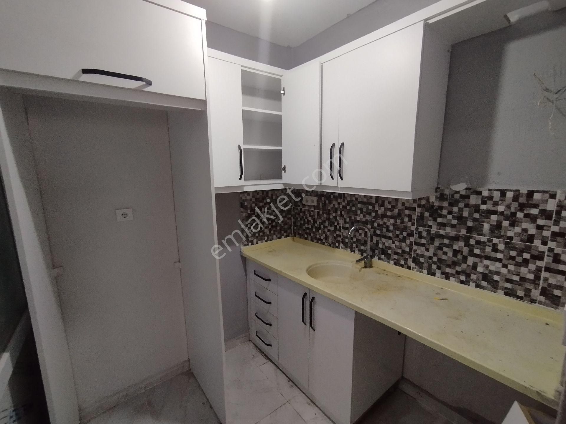 Aydın Söke Konak Mah Zemin Kat 2+1 Kapalı Mutfak Satılık Daire - Görsel 5