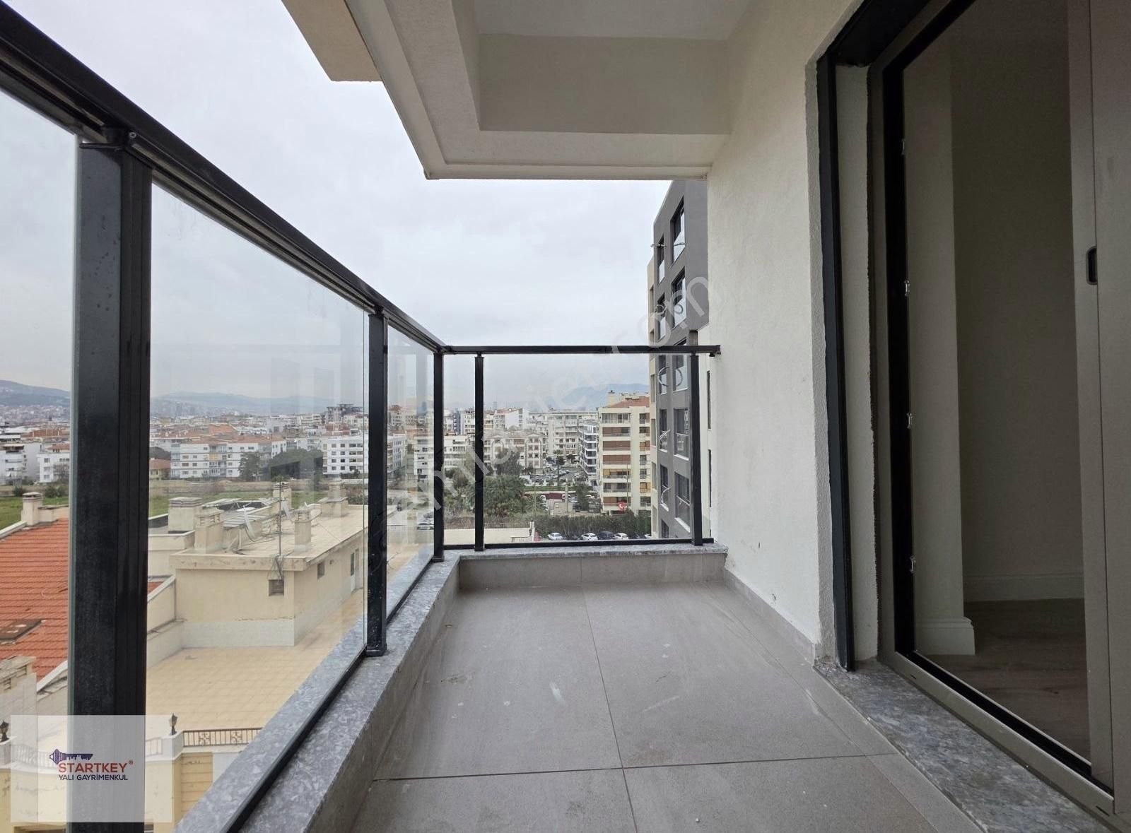 Karşıyaka Yalı Satılık 3+1 Dubleks Deniz Manzaralı Yalı Dairesi - Görsel 9