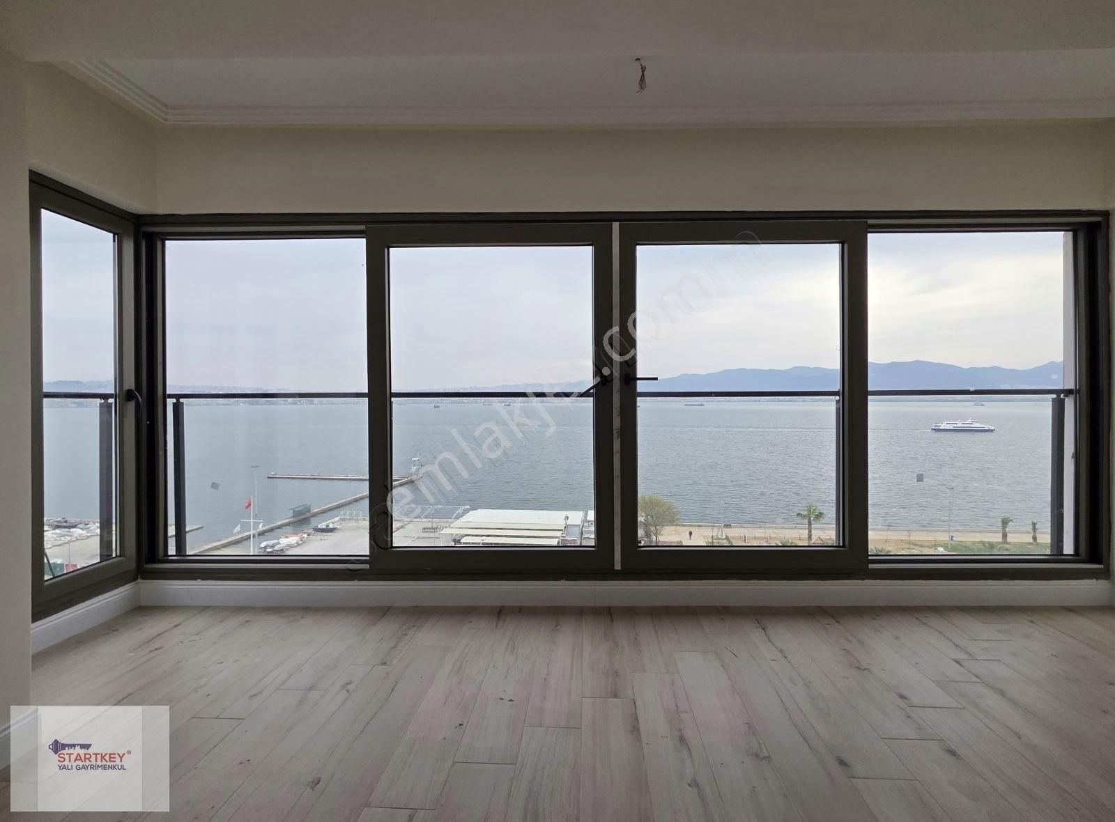 Karşıyaka Yalı Satılık 3+1 Dubleks Deniz Manzaralı Yalı Dairesi - Görsel 13