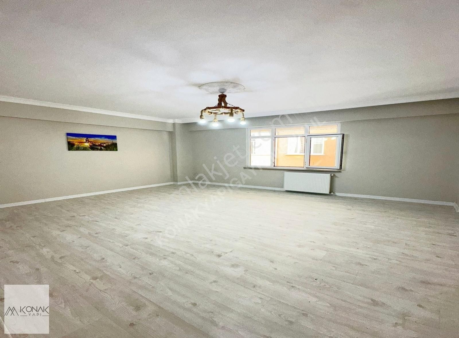 Selahaddin Eyyübi Mh Ara Kat Emsali 2+1 120m² Satılık Daire