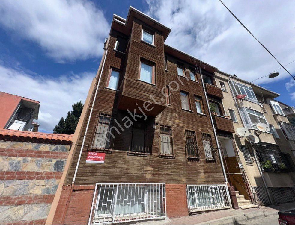 Kiralık Yüksek Giriş2+1 Daire Üsküdar