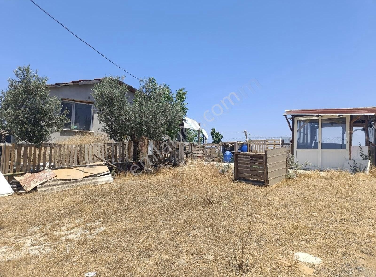 Menderes Akçaköyde 3869 M2 Arsa İcerisinde Yapı Acilll - Görsel 7