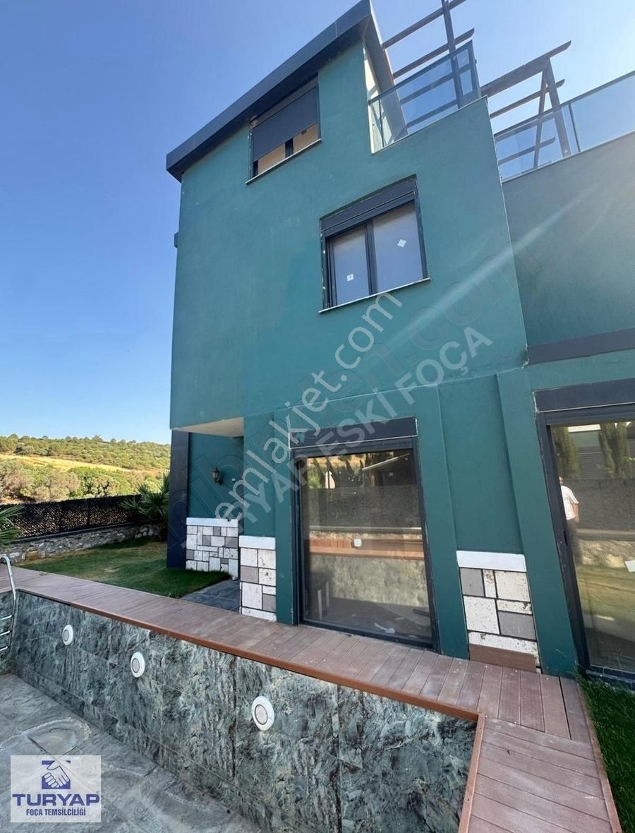 Turyap Foça'dan Reva Konaklarında Satılık 3+1 Lüks Villa - Görsel 11