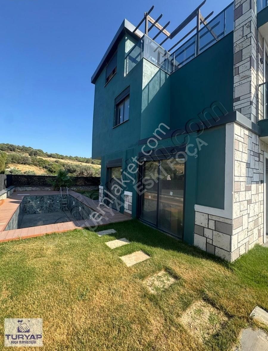 Turyap Foça'dan Reva Konaklarında Satılık 3+1 Lüks Villa - Görsel 9