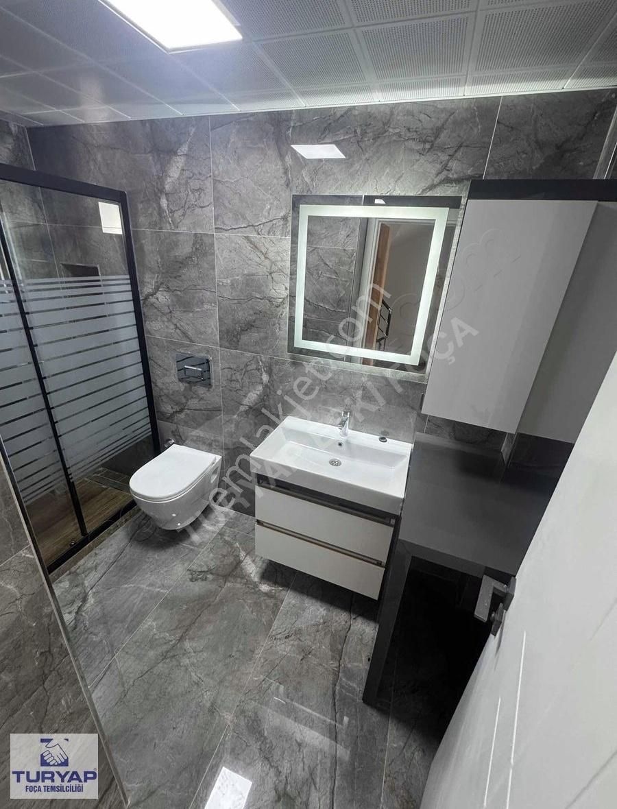 Turyap Foça'dan Satılık Havuzlu Asansörlü Lüks Villa - Görsel 4