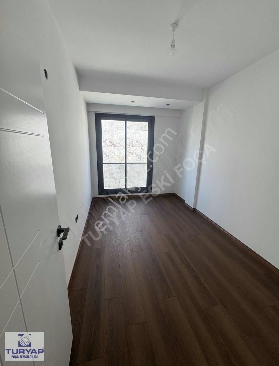 Turyap Foça'dan Satılık Havuzlu Asansörlü Lüks Villa - Görsel 18