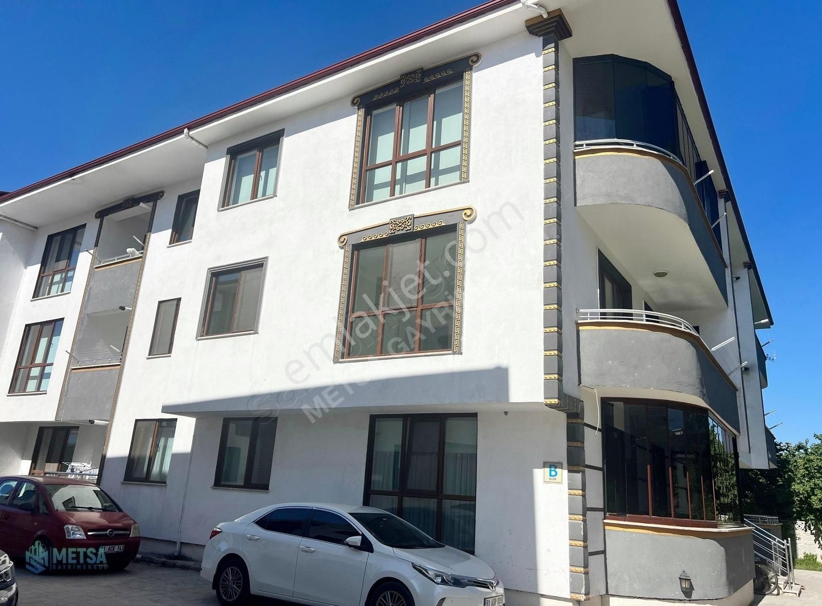 Metsa'dan Darıcı Mahallesinde 3+1 Satılık Daire