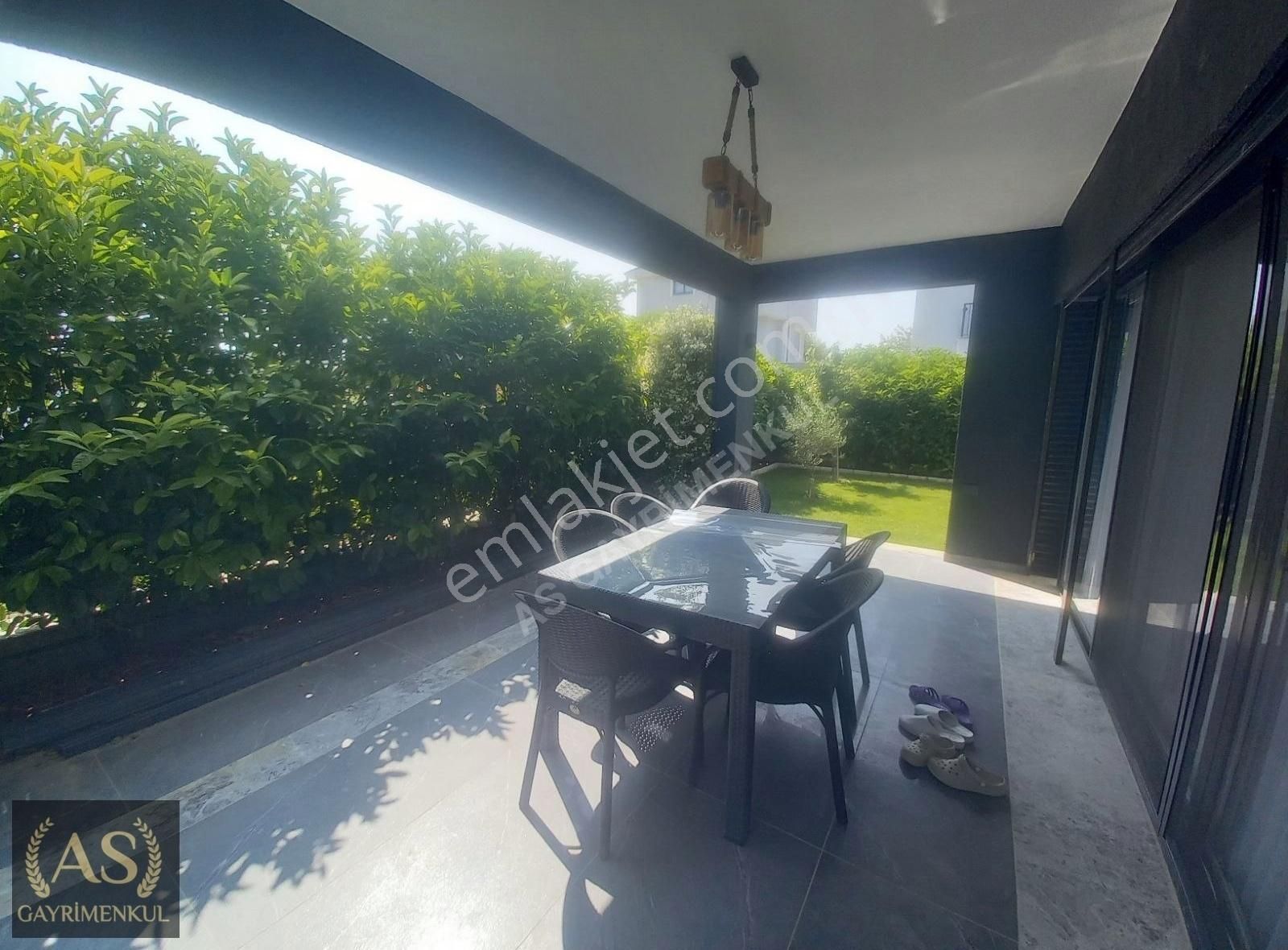 As Gyd...urla Torasan'da Denize Yakın Tam Müstakil Villa - Görsel 9