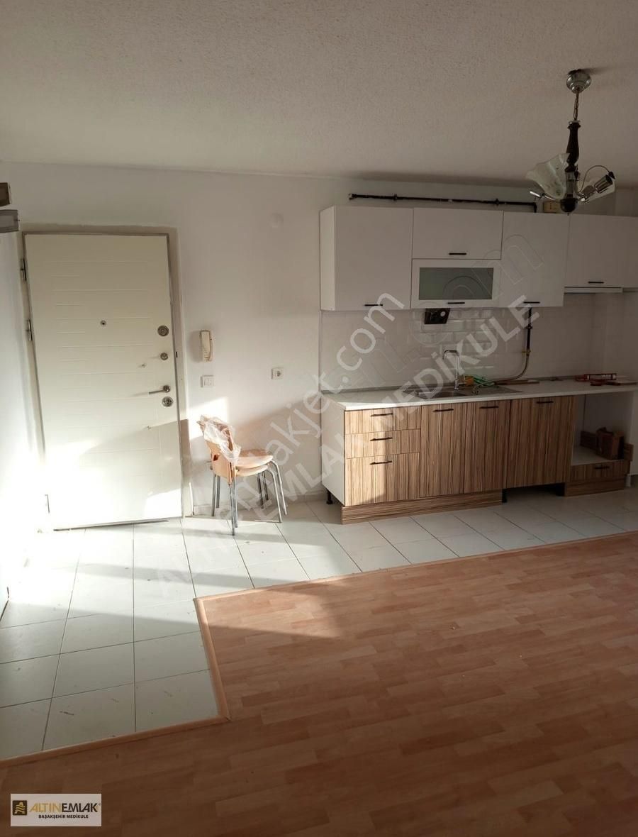 Kayaşehir 12 Bölge Kiralık 2+1 Daire 25.000 Tl