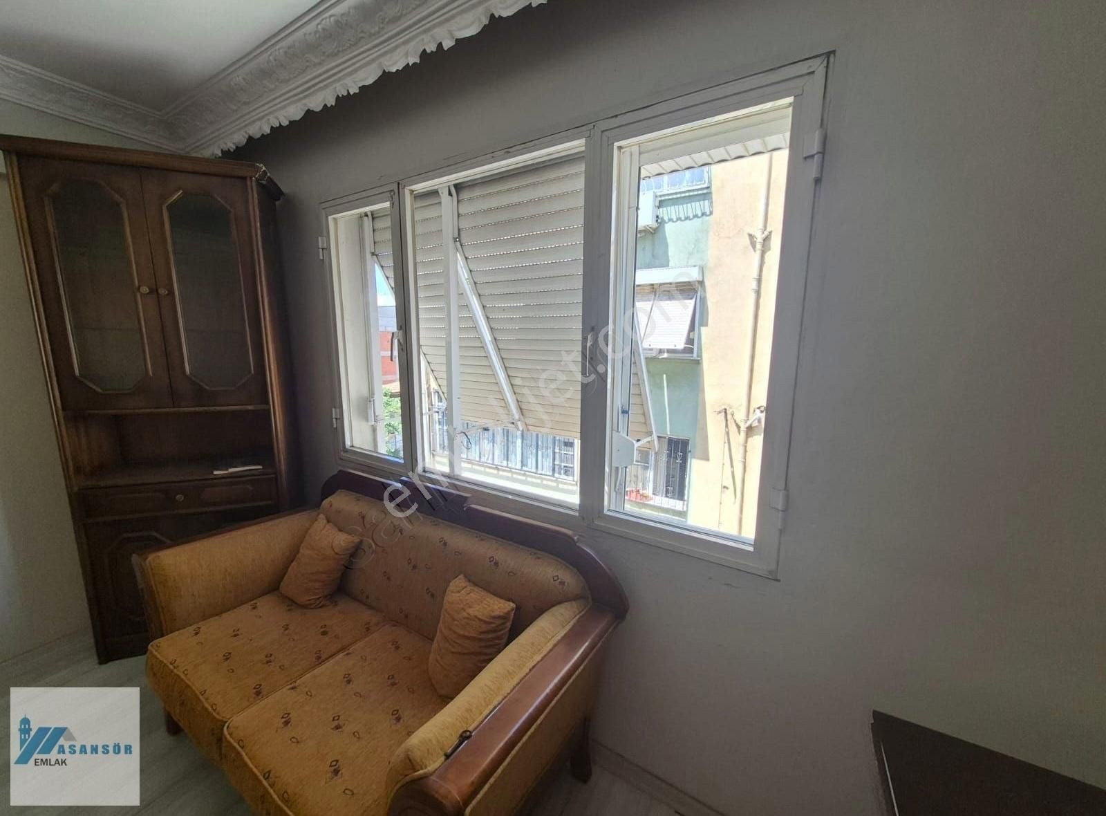 Asansör Emlak'tan Satılık 3+1 Balkonlu Arakat Masrafsız Yapılı - Görsel 5