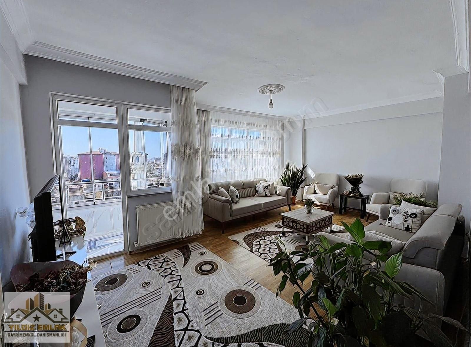 Yıldız Emlak'tan 1 Haftalık Fiyat ! Satılık 3+1 130 M2 Daire