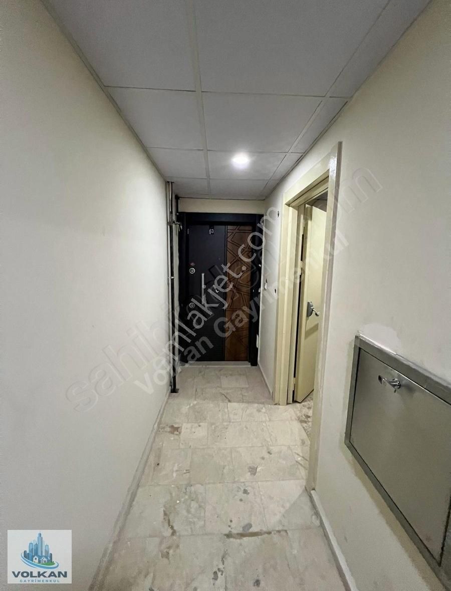 Esenler Tuna Mh Lüx Site İçerisinde 2+1 90m2 11.kat Daire