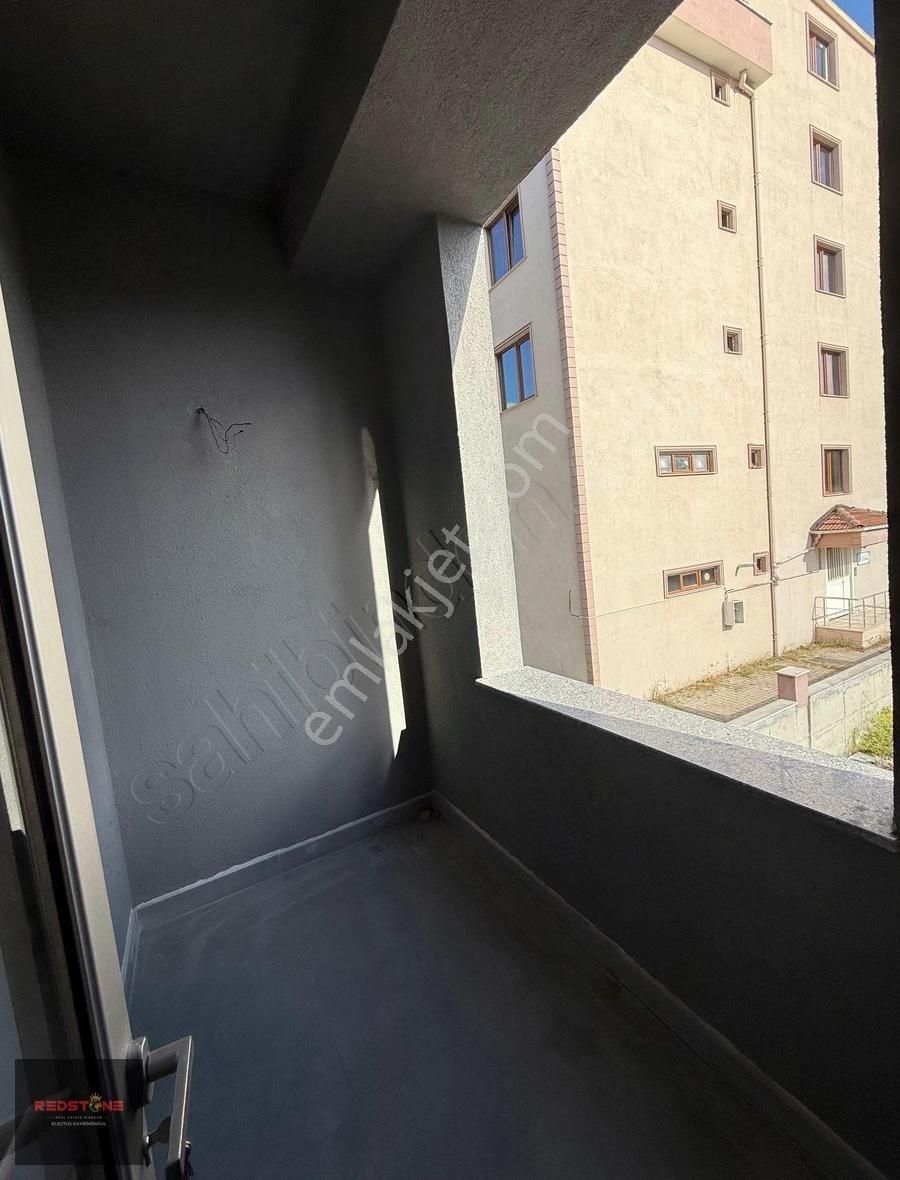 Redstone'dan Salih Omurtak'ta İskanlı Ticari Plaza - Görsel 9