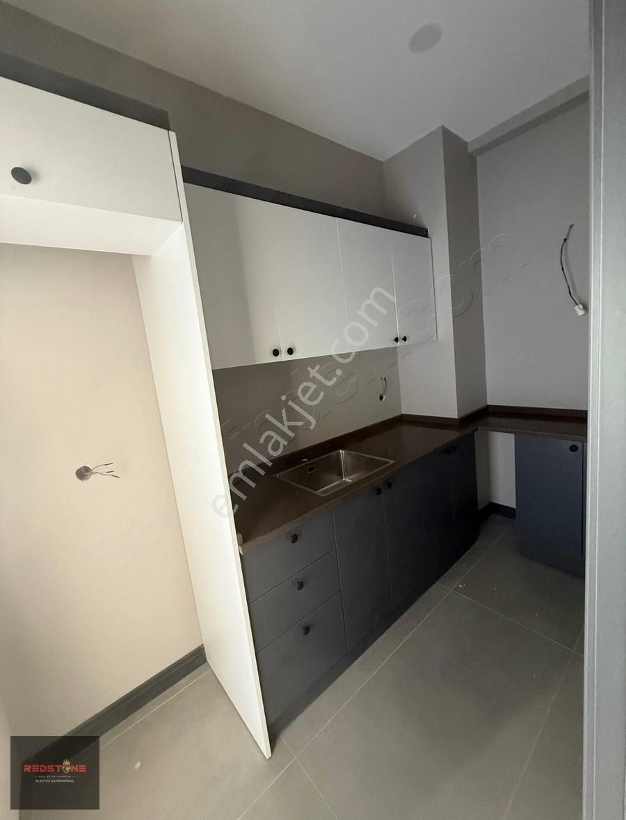 Redstone'dan Salih Omurtak'ta İskanlı Ticari Plaza - Görsel 2