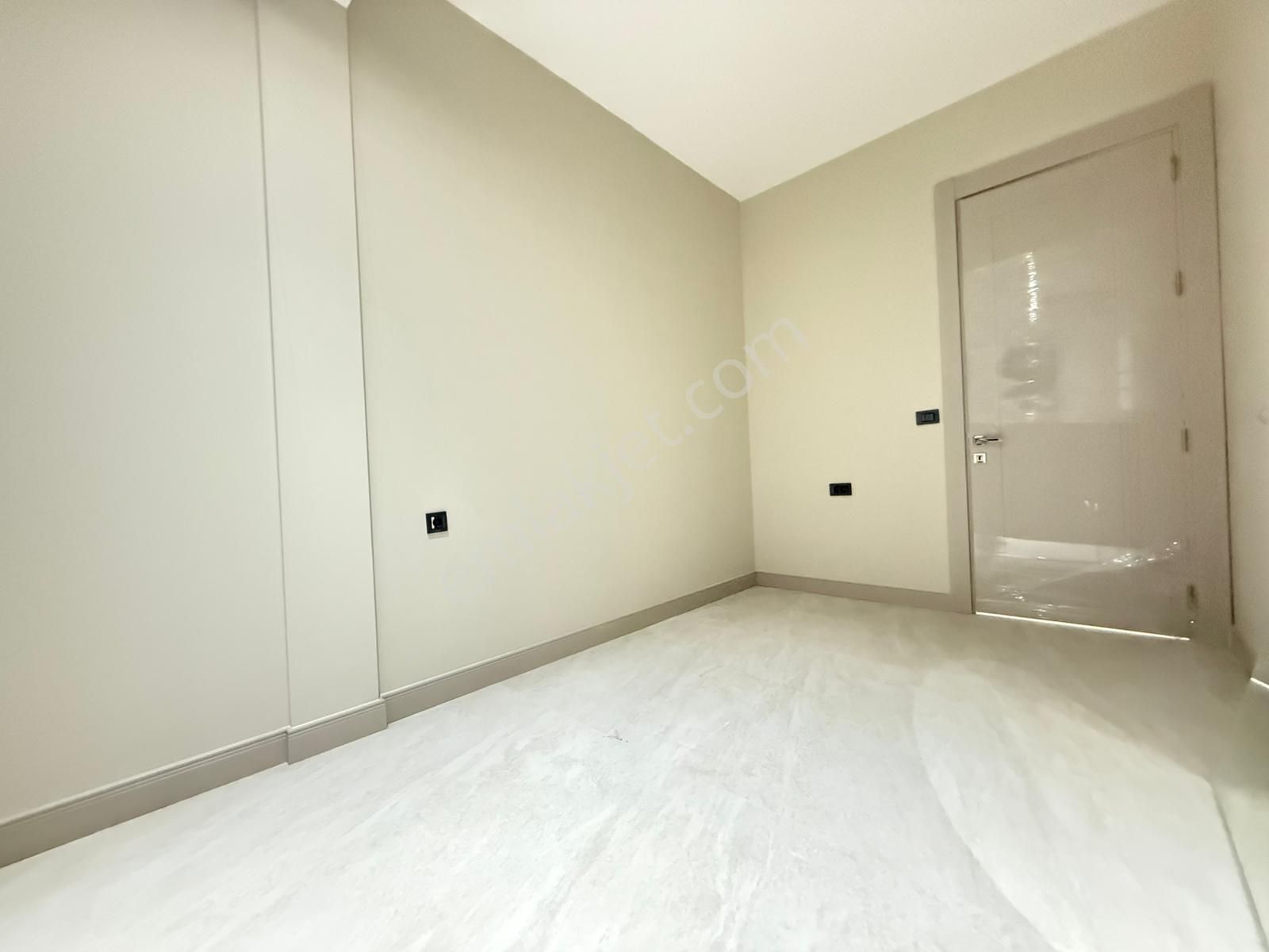 Demirlerden Yenişafakta Giyinme Odalı Ebeveyn Banyolu Lüks 3,5+1 - Görsel 11