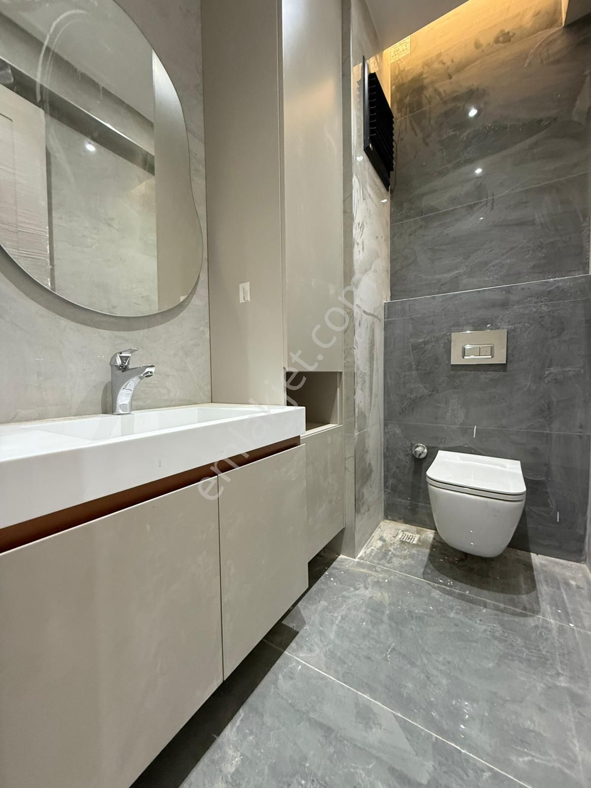 Demirlerden Yenişafakta Giyinme Odalı Ebeveyn Banyolu Lüks 3,5+1 - Görsel 9