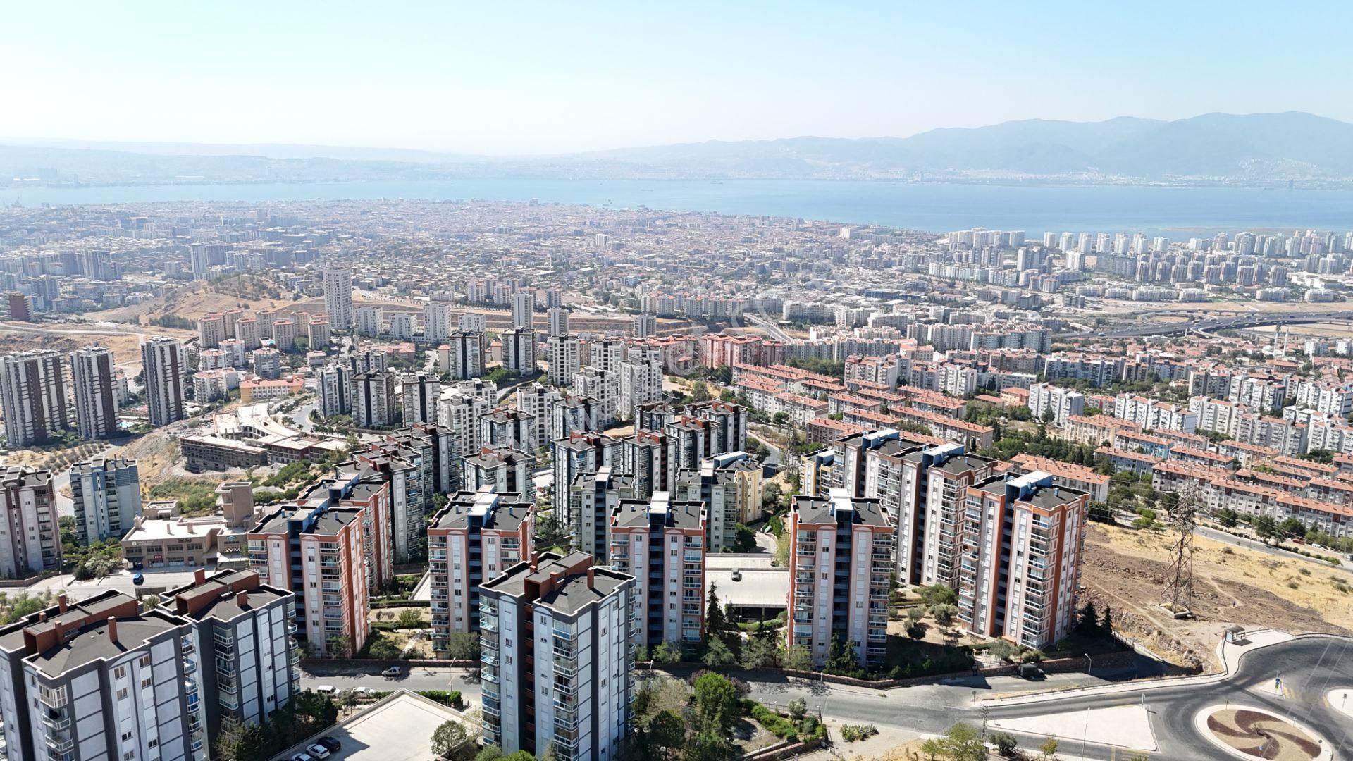 Karşıyaka Yüksek Vadi Sitesinde Satılık 25043 Adada Arakat 3+1 - Görsel 20