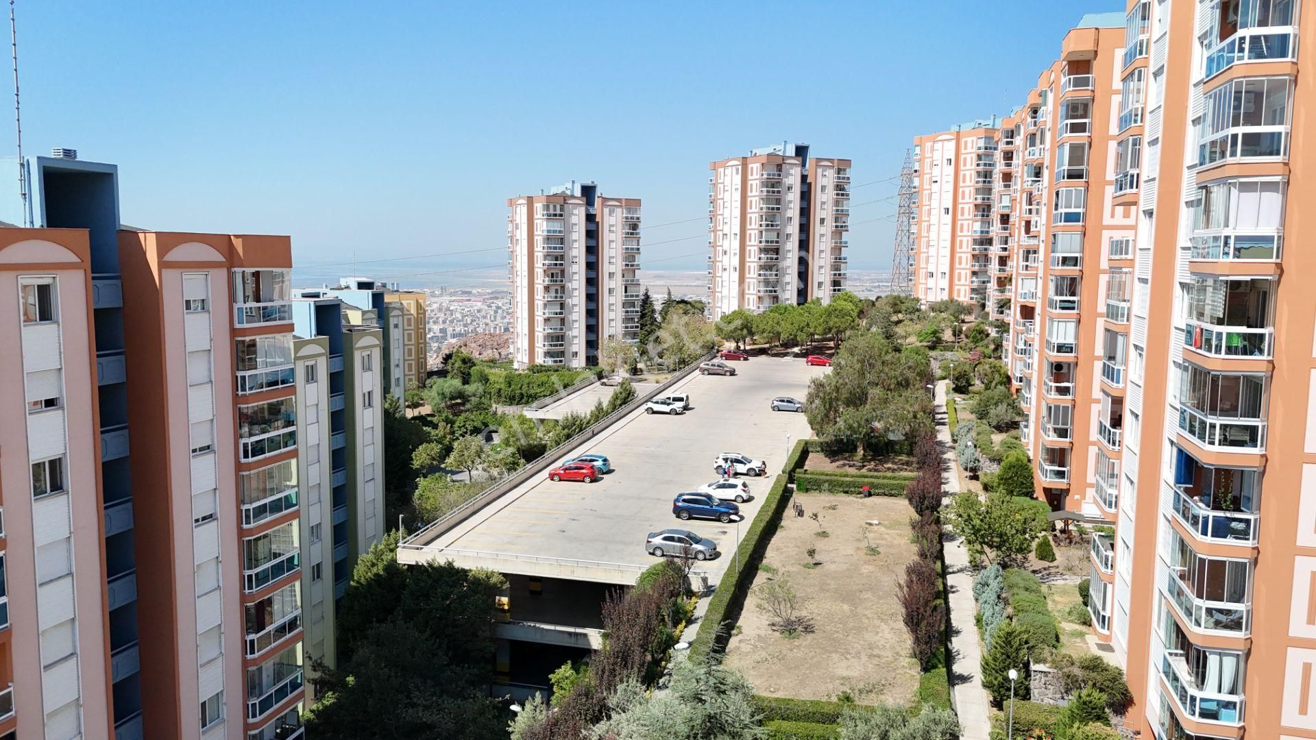 Karşıyaka Yüksek Vadi Sitesinde Satılık 25043 Adada Arakat 3+1 - Görsel 18