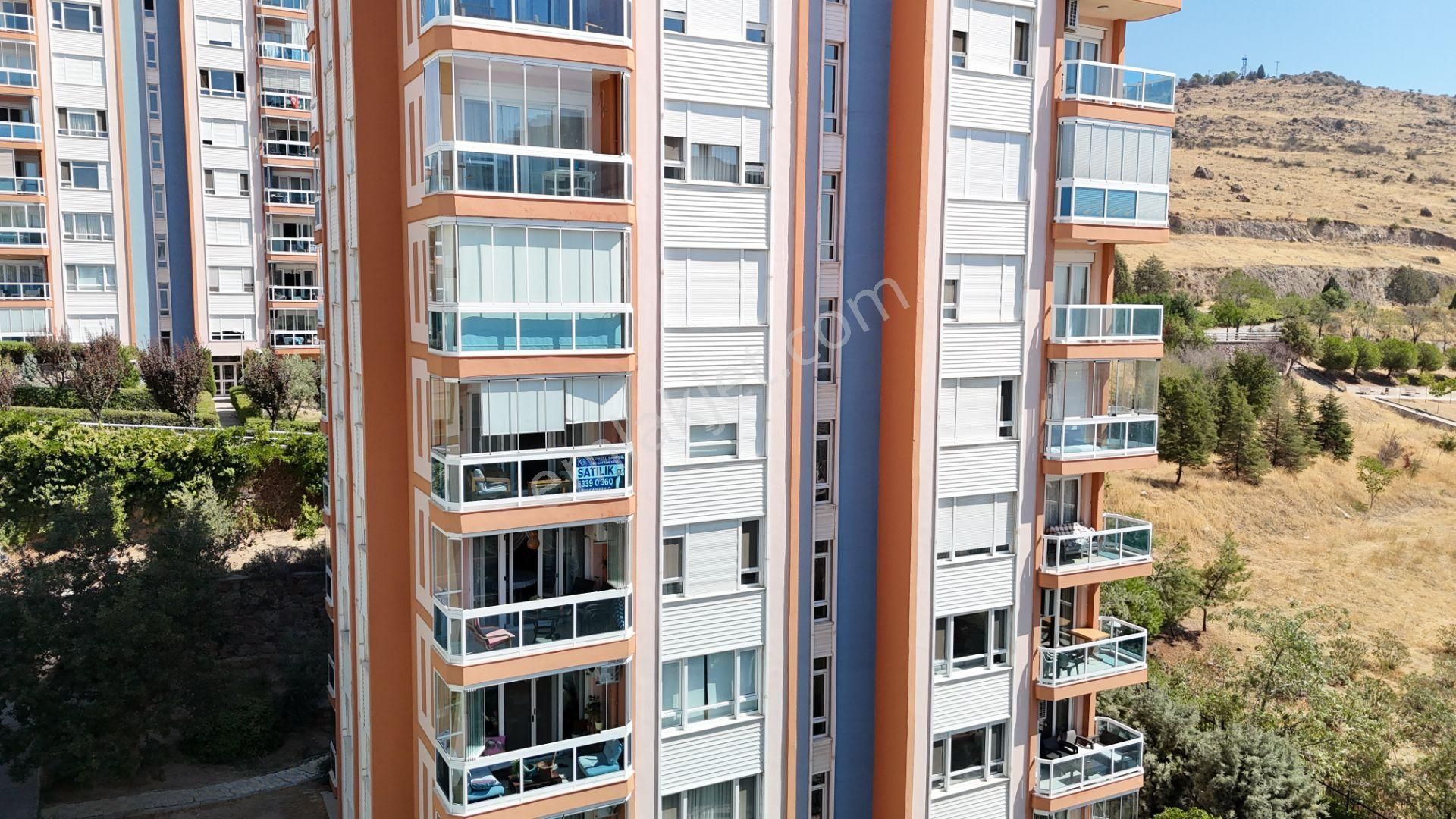 Karşıyaka Yüksek Vadi Sitesinde Satılık 25043 Adada Arakat 3+1 - Görsel 14